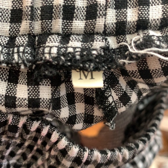 Boutique | Checkered Shorts - Picture 8 of 10